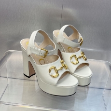 Gucci Heeled Shoes